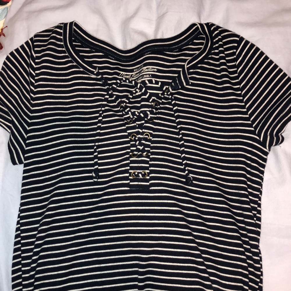 hollister top
